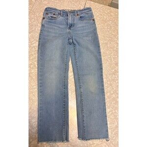 Levis Hi Rise Ankle Straight Blue Jean Girls 7/8 Reg med Wash Frayed Hem Denim